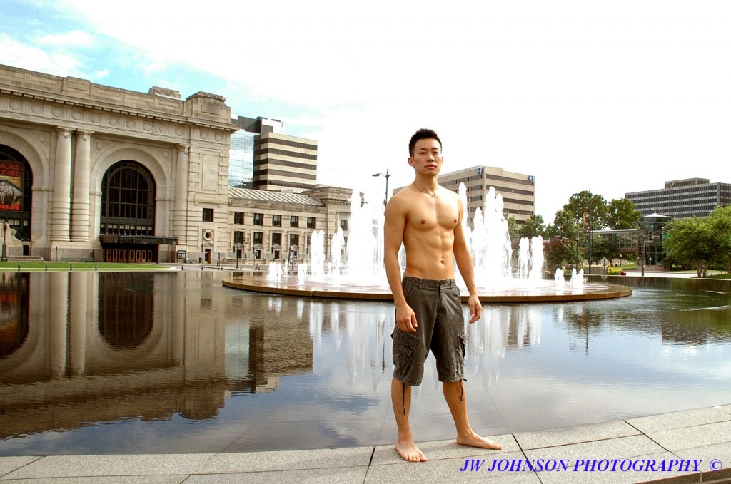 The Hottie and The Fountain