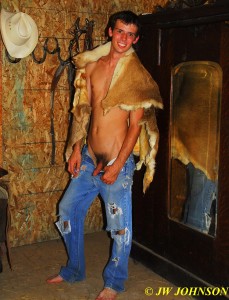 15 Tack Room Hottie