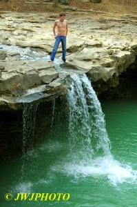 Waterfall thinker