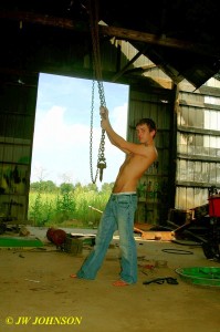 Manning the hoist chain